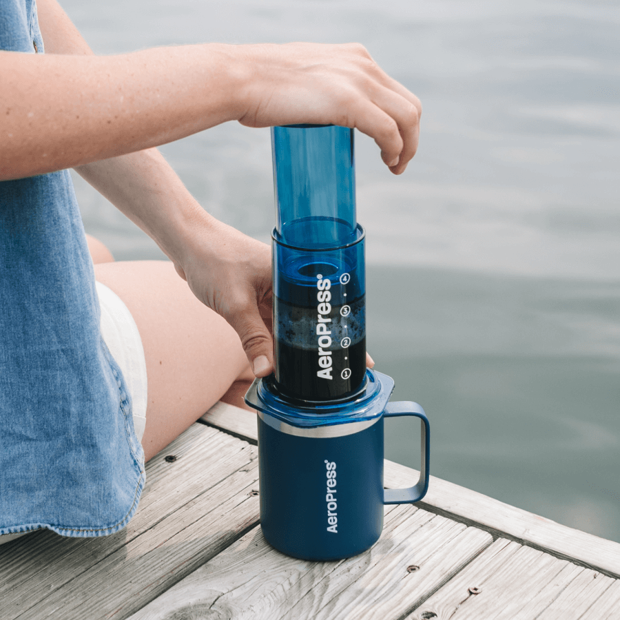 AP_ACC_MetalMugs_Blue_PDP_ATF_4.png